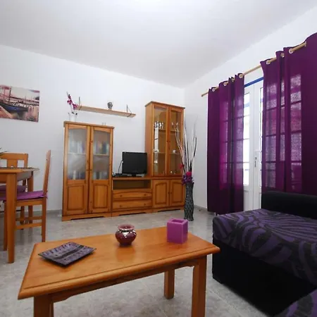 아파트 Arrieta Sleeps 4 Wifi T691505 *